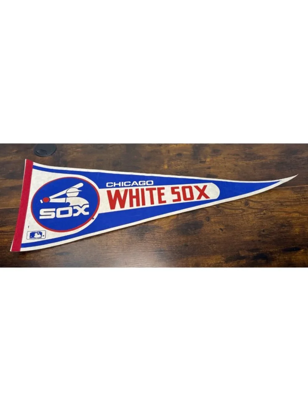 Vintage MLB Chicago White Sox MLB Felt Pennant Baseball Memorabilia 30 inches